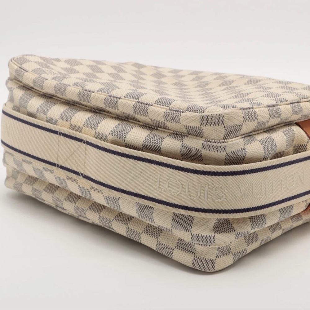 Louis Vuitton Damier Azure Naviglio Messenger Bag - N51189 - Picture 3 of 14